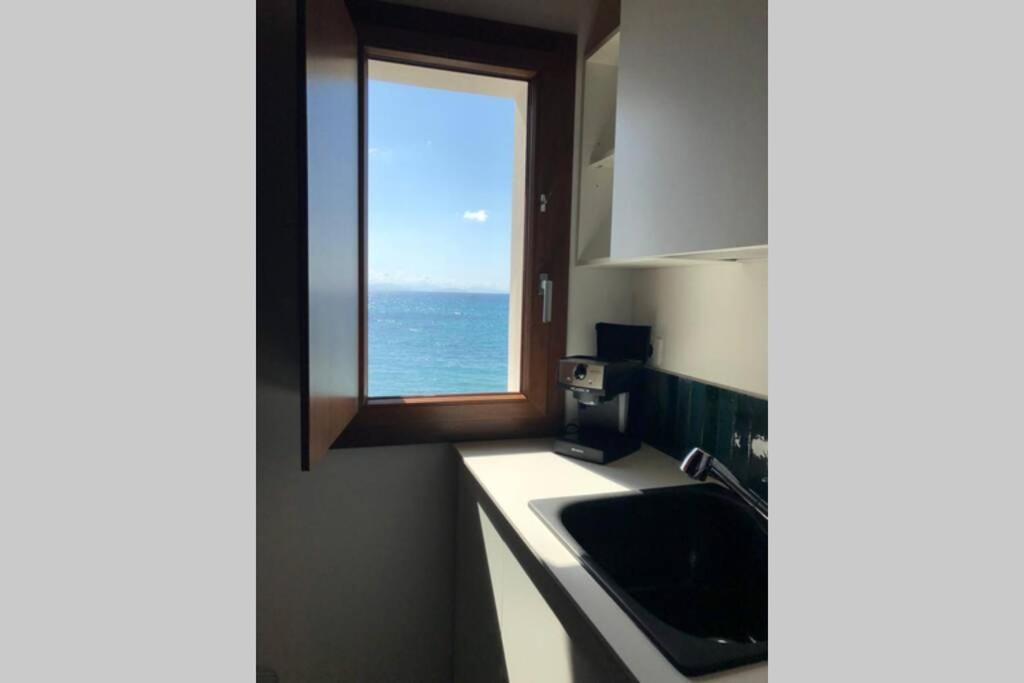 Lavatoioflats Casa Sul Mare E Sul Lavatoio Medievale A Cefalú Exterior foto